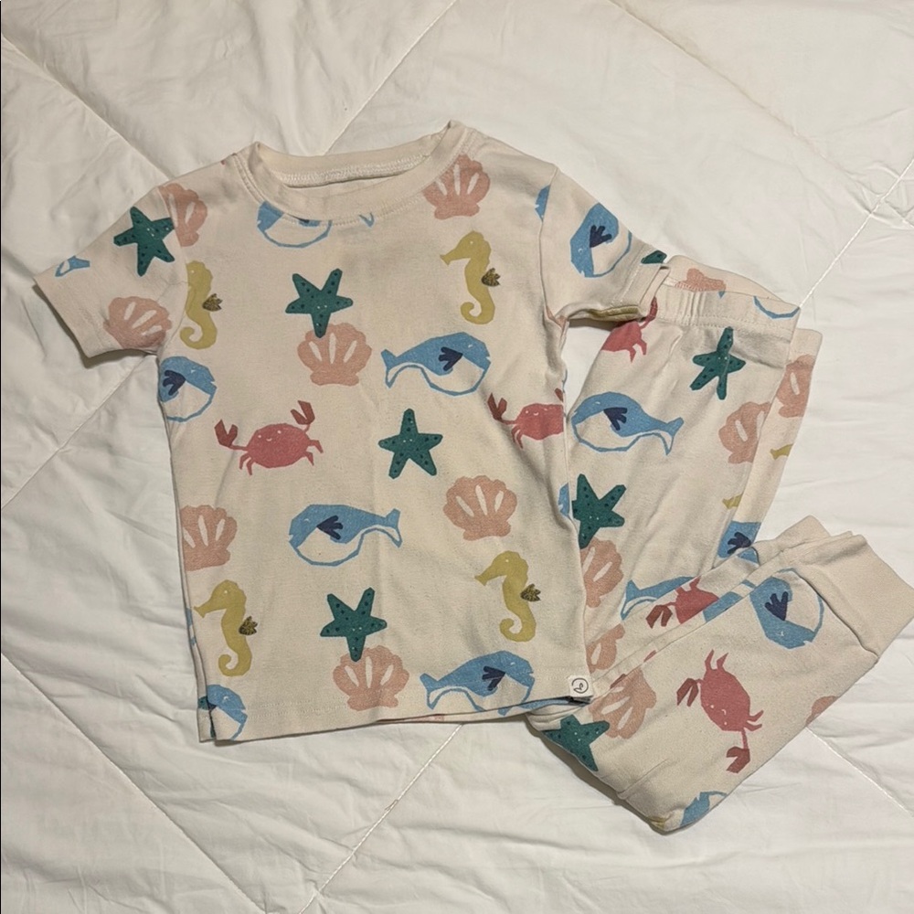 Carters little planet sea life beach Pajama Set - Multicolor